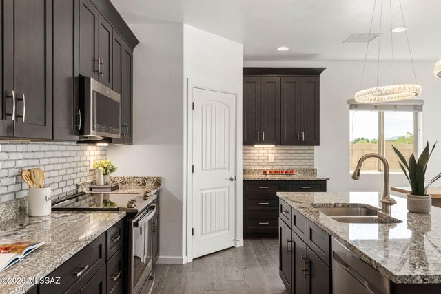 3324 E Wet Sand Place, Vail, AZ 85641