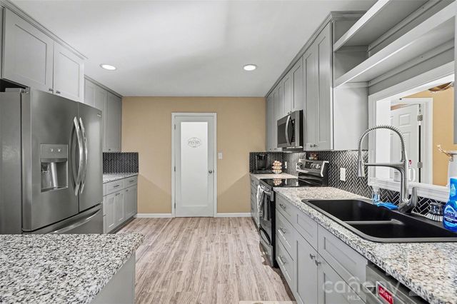 1032 Patterson Farm Road, Mooresville, NC 28115