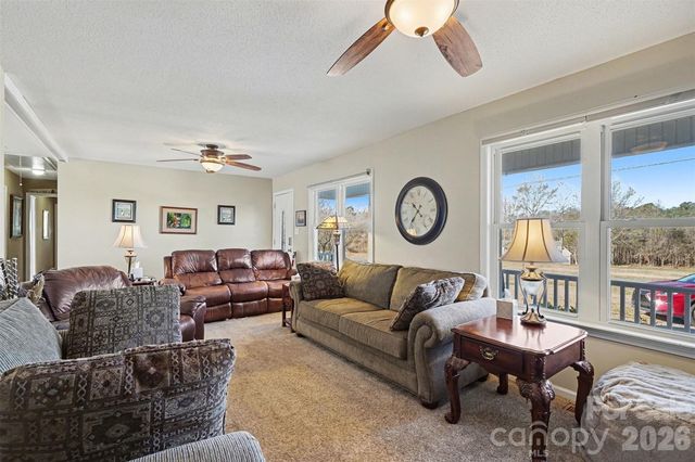 1032 Patterson Farm Road, Mooresville, NC 28115