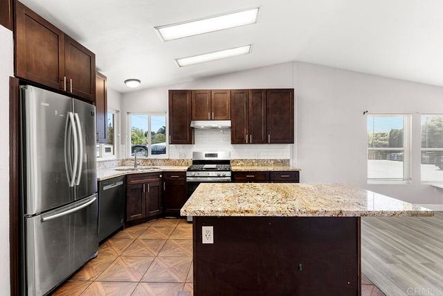 1638 Calavo Road SPC 39, Fallbrook, CA 92028