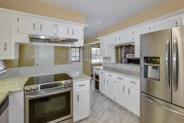 6602 Point Clear Drive, Houston, TX 77069