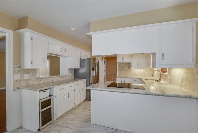 6602 Point Clear Drive, Houston, TX 77069