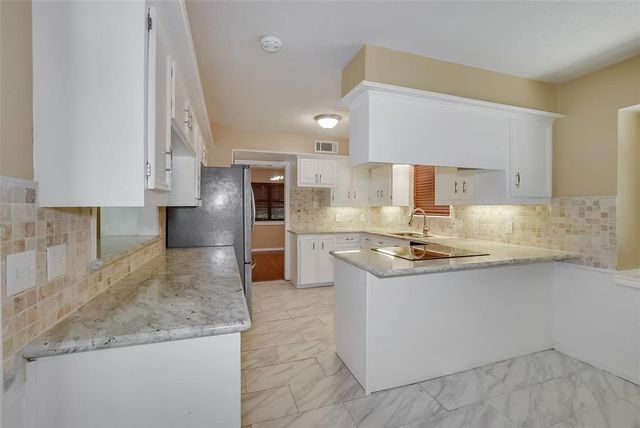 6602 Point Clear Drive, Houston, TX 77069