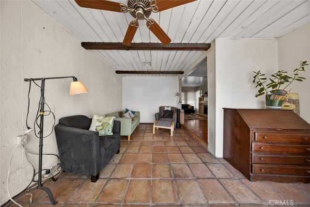 1910 N Rose Street, Burbank, CA 91505