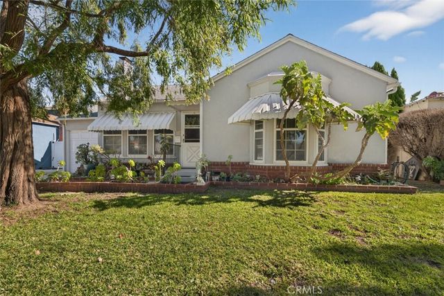 1910 N Rose Street, Burbank, CA 91505