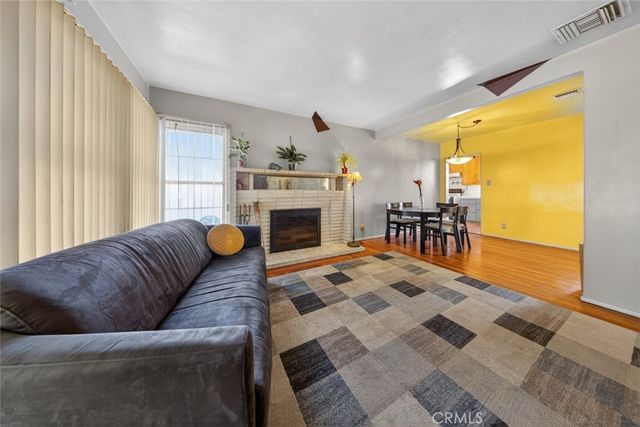 1910 N Rose Street, Burbank, CA 91505