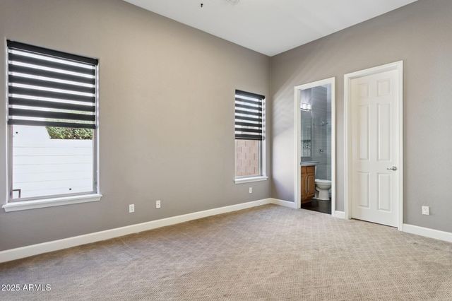 14216 S 5TH Street, Phoenix, AZ 85048