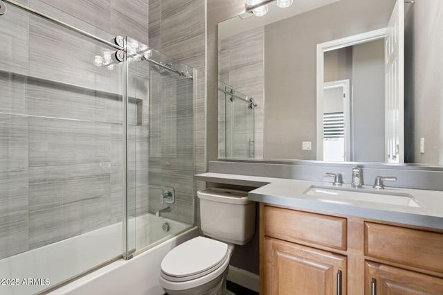 14216 S 5TH Street, Phoenix, AZ 85048