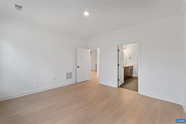 321 SPRINGDALE RD, Waynesboro, VA 22980