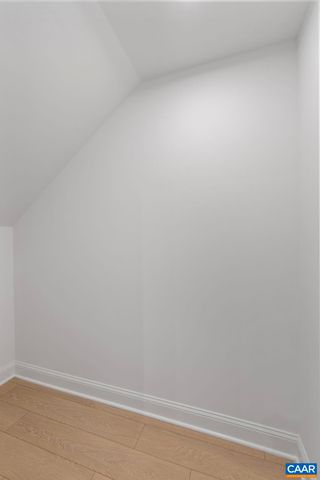 321 SPRINGDALE RD, Waynesboro, VA 22980