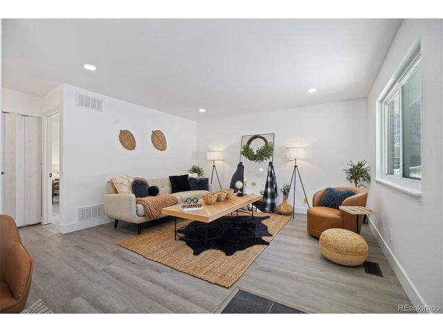 9105 E Lehigh Ave 77, Denver, CO 80237