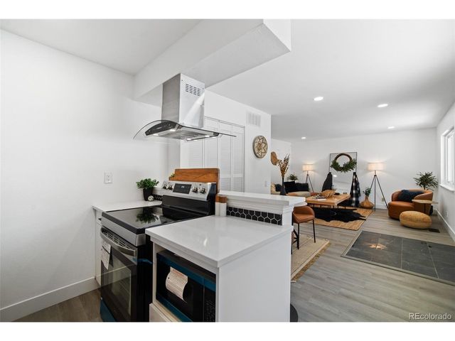 9105 E Lehigh Ave 77, Denver, CO 80237