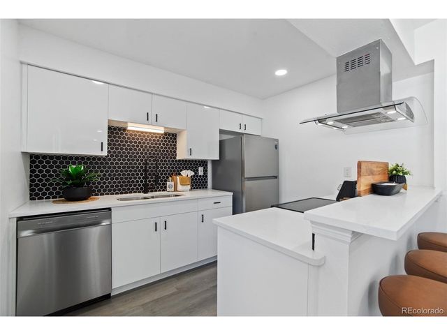 9105 E Lehigh Ave 77, Denver, CO 80237