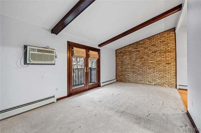 1158 Indian Church Road 7, West Seneca, NY 14224