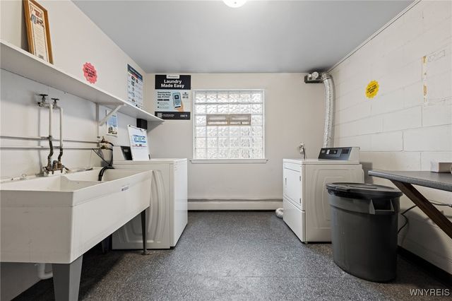 1158 Indian Church Road 7, West Seneca, NY 14224