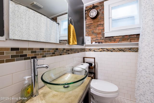 782 S Shelby St, Louisville, KY 40203