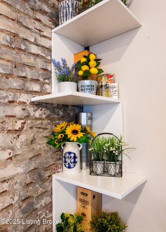 782 S Shelby St, Louisville, KY 40203