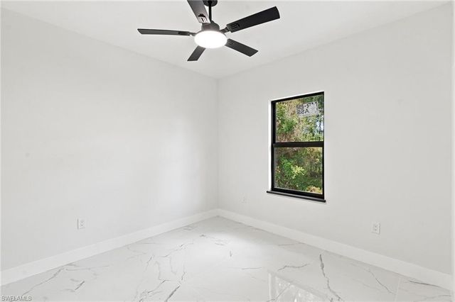 2818 13th ST SW, Lehigh Acres, FL 33976