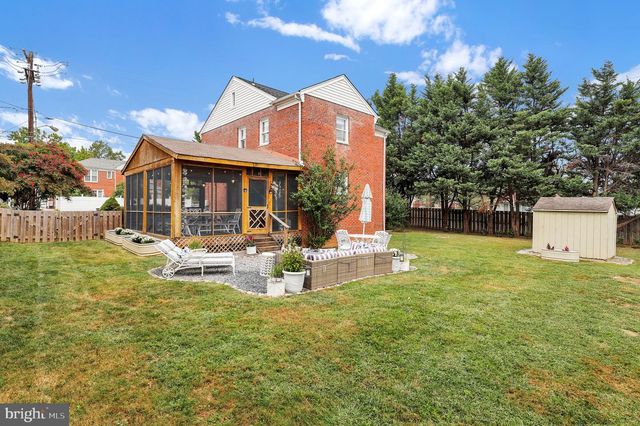 211 E INDIAN SPRING DR, Silver Spring, MD 20901