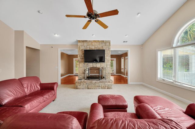 1561 Zion Road, Dorchester, SC 29437