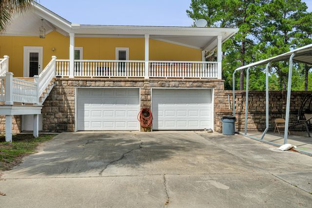 1561 Zion Road, Dorchester, SC 29437