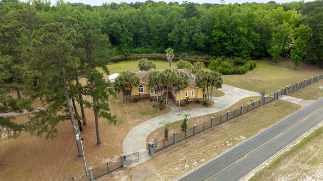 1561 Zion Road, Dorchester, SC 29437