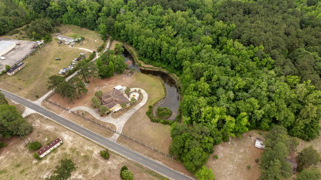 1561 Zion Road, Dorchester, SC 29437