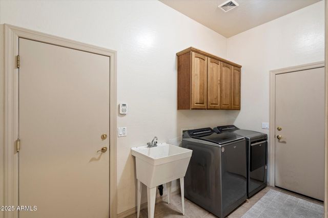 11251 E Cimarron Drive, Scottsdale, AZ 85262