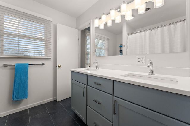 3705 Hemlock Drive, Valparaiso, IN 46383