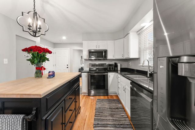 3705 Hemlock Drive, Valparaiso, IN 46383