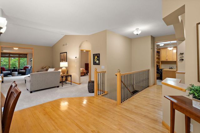 20639 Kearney Path, Lakeville, MN 55044