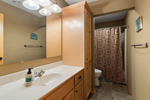 20639 Kearney Path, Lakeville, MN 55044