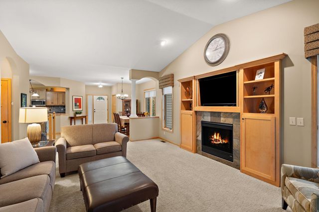 20639 Kearney Path, Lakeville, MN 55044