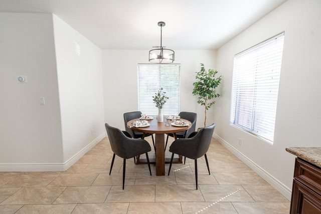 3652 W Tenaya Way, Fresno, CA 93711