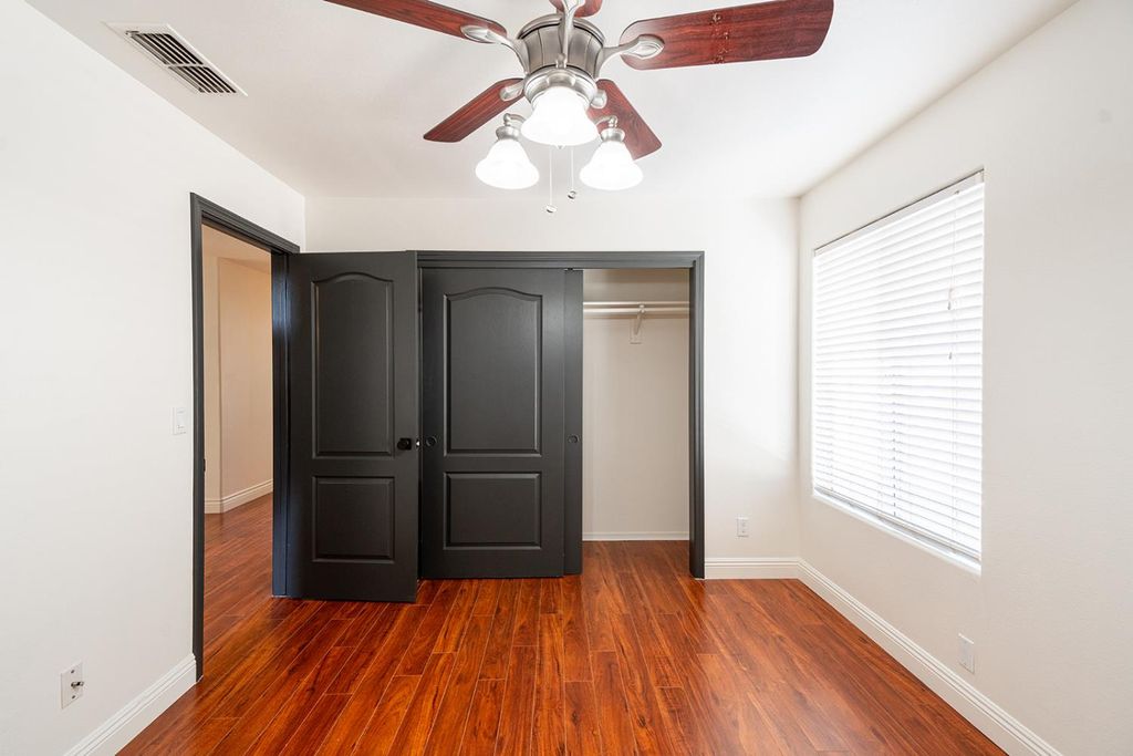 Image 29 of property listing at 3652 W Tenaya Way, Fresno, CA 93711