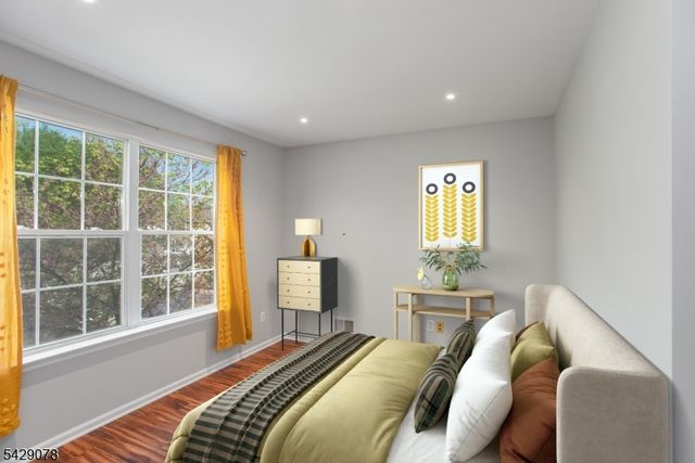 231 Grove St, Somerville Boro, NJ 08876