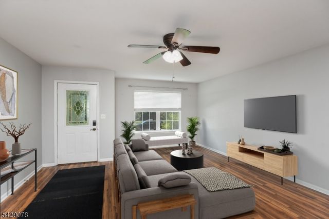 231 Grove St, Somerville Boro, NJ 08876
