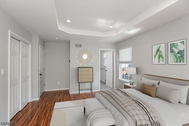 231 Grove St, Somerville Boro, NJ 08876
