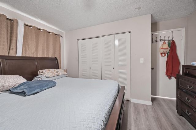 2710 W 60th Place 205, Hialeah, FL 33016