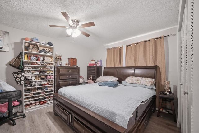 2710 W 60th Place 205, Hialeah, FL 33016