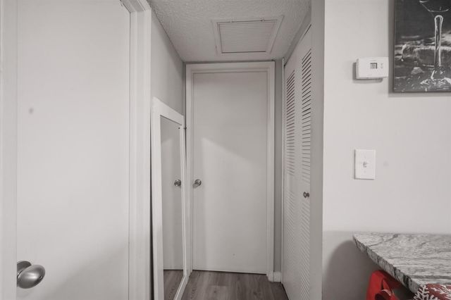 2710 W 60th Place 205, Hialeah, FL 33016
