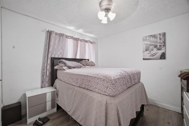 2710 W 60th Place 205, Hialeah, FL 33016