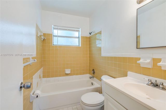 5926 SW 27th Street B, West Park, FL 33023