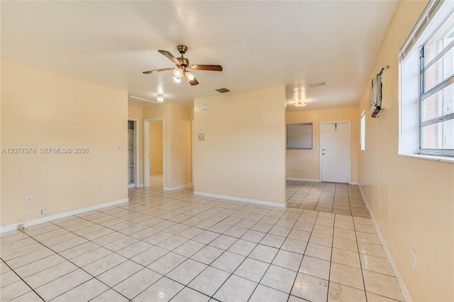 5926 SW 27th Street B, West Park, FL 33023