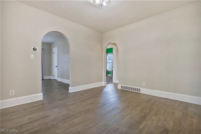 1226 Ford Court NW, Canton, OH 44708