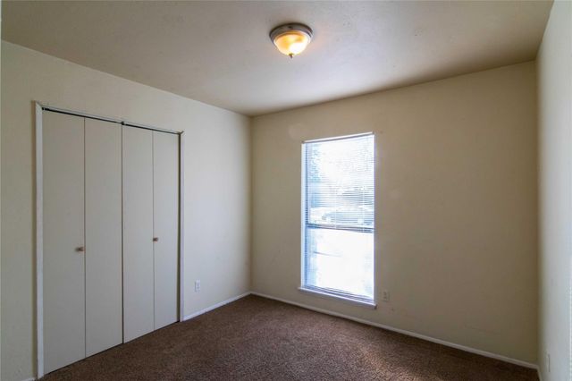 617 Via Del Sur, Mesquite, TX 75150