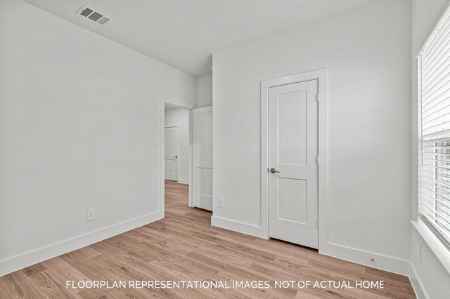 14030 Baikal Manor Drive, Santa Fe, TX 77510