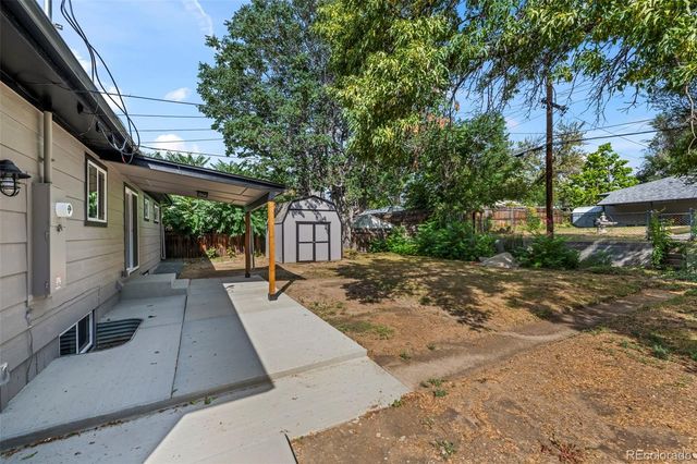 10865 W 39th Place, Wheat Ridge, CO 80033