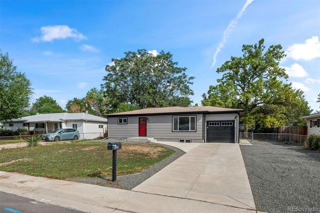 10865 W 39th Place, Wheat Ridge, CO 80033