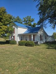 635 Burgin Main Street, Harrodsburg, KY 40330